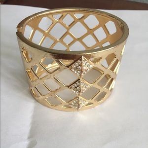 Saks 5th gold & diamond look elegant cuff